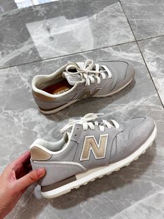 New balance 373 singapore top