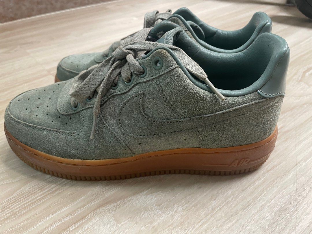 Nike air force 1 grey suede gum sole shop