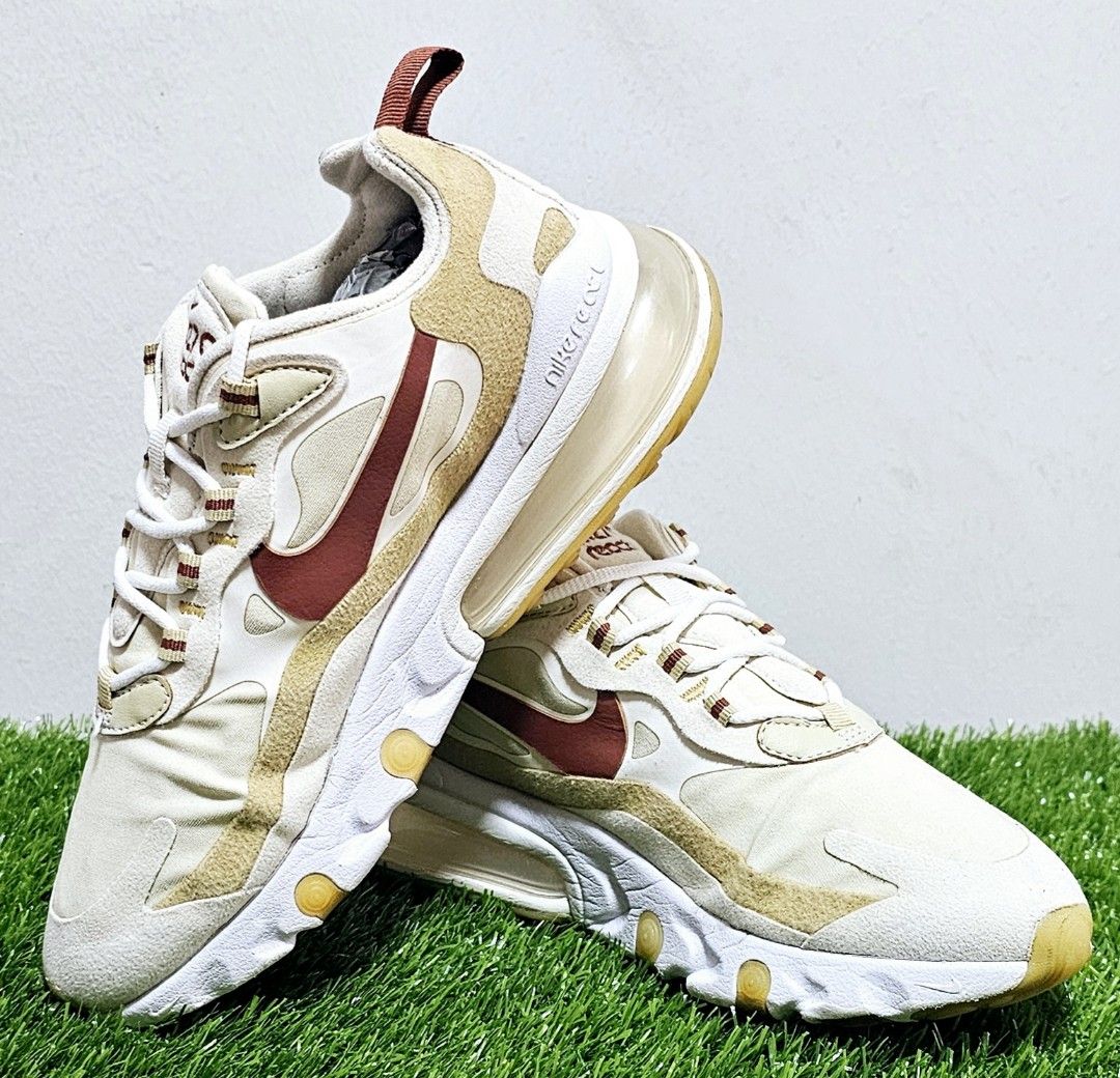Nike w air max 270 react equestrian top