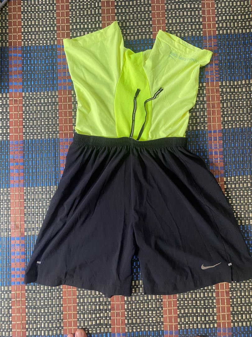 Nike dry fit phenom 2 in 1