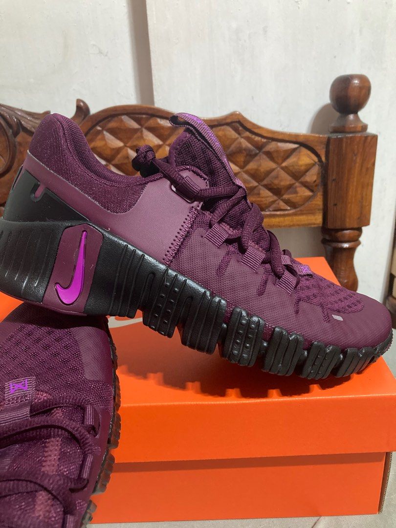 Nike Free Metcon 5 Women s Fashion Footwear Sneakers on Carousell