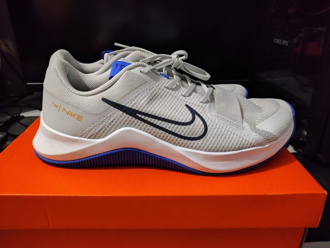Nike Men's MC Trainer 2 Workout Shoes (w/ box) (Category: Sneakers) located in Manila. Submitted by dpena (Listing ID 1276376244, Image 2). Description: RFS: need funds Freebie: - Well-worn Crocs Literide v1 (black/grey) size 10 - Well-worn UA running shoes size 11 (sole replaced) Meetup: Any MRT station, malls in Pasig, Makati, Mandaluyong.