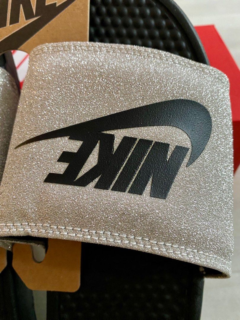 Glitter nike hotsell slides