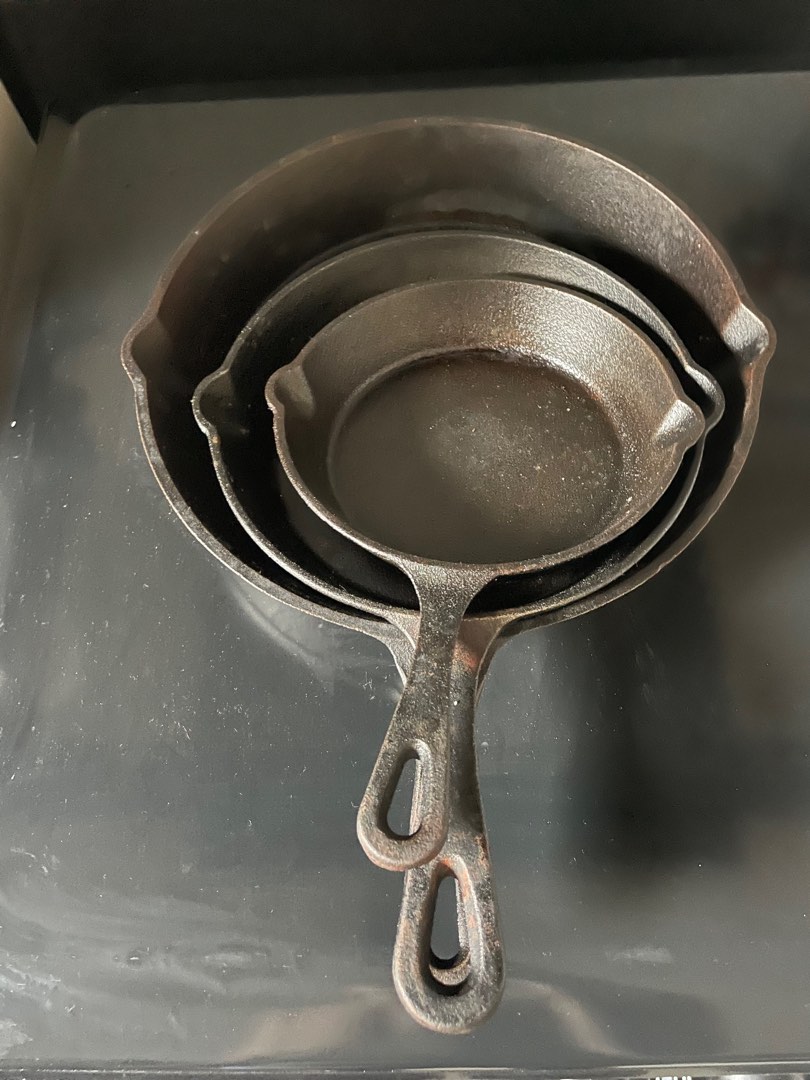 Oster cast iron, Furniture & Home Living, Kitchenware & Tableware