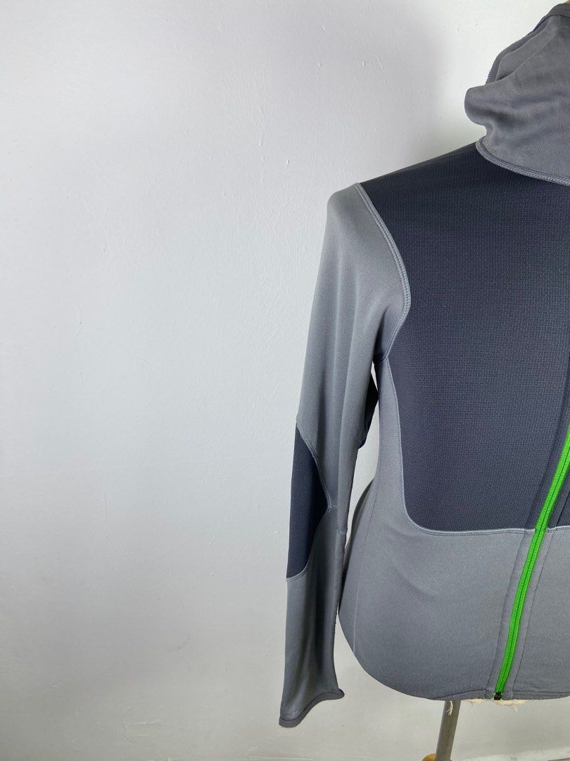 Patagonia windstopper shop