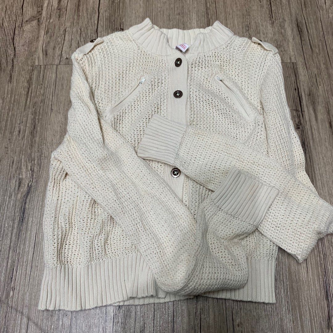 Penshoppe Beige Button Knit Cardigan (Category: Coats, Jackets and Outerwear) located in Manila. Submitted by bitofthings (Listing ID 1276311506, Image 3). Description: Like new Size M on tag (fits S-M) Can be used by kids too.