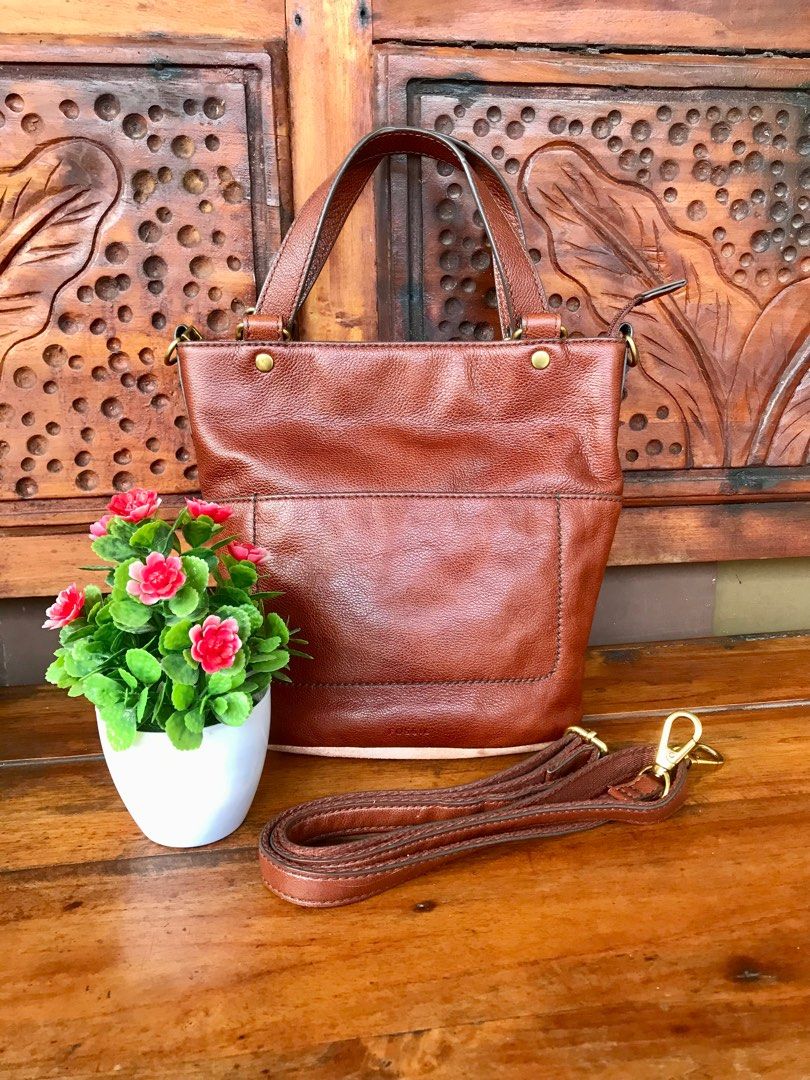 Preloved Fossil Amelia Bucket Crossbody Henna Fesyen Wanita Tas
