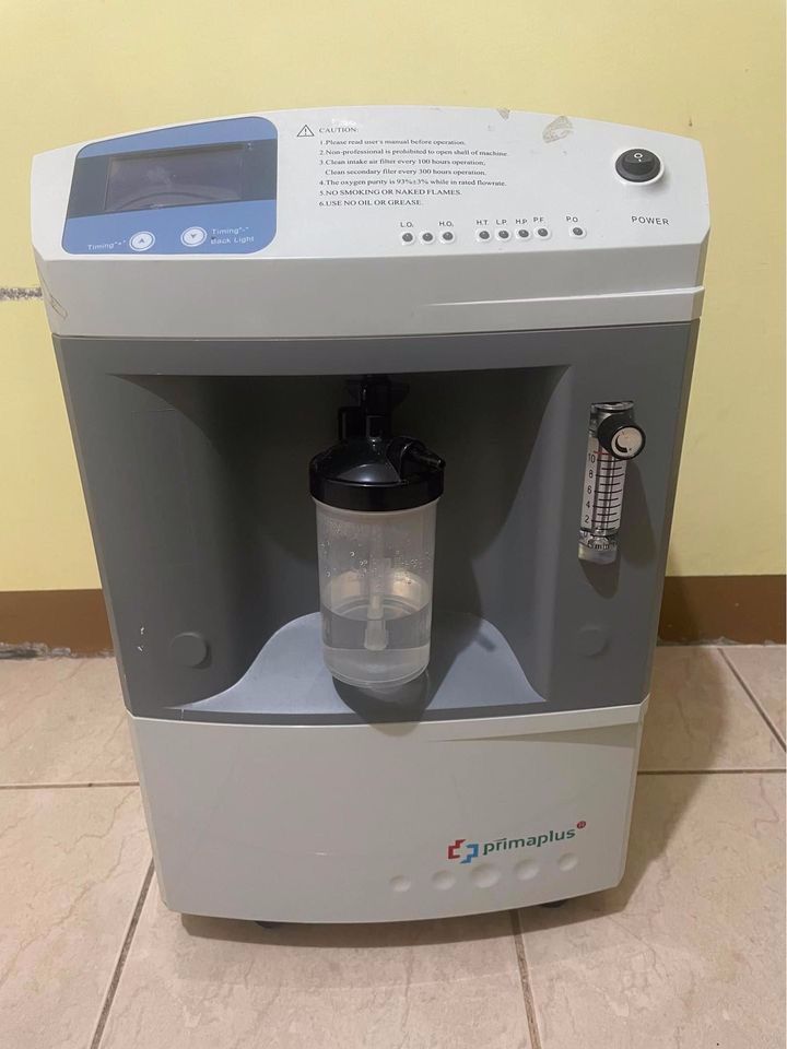Primaplus Oxygen Concentrator 10 LPM Heavy Duty (Category: Other Assistive Aids) located in Mandaluyong City. Submitted by ssb65470 (Listing ID 1276297038, Image 1). Description: Heavy duty Oxygen concentrator up to 10 LPM. Very reliable and oxygen output is pure. Yung 10 LPM nya equivalent sya ng 10 LPM ng O2 tank. Unlike cheaper and smaller concentrator na mababa lang ang purity level ng O2 (eg. nakalagay 7lpm but its more like 2 lpm lang) Idea