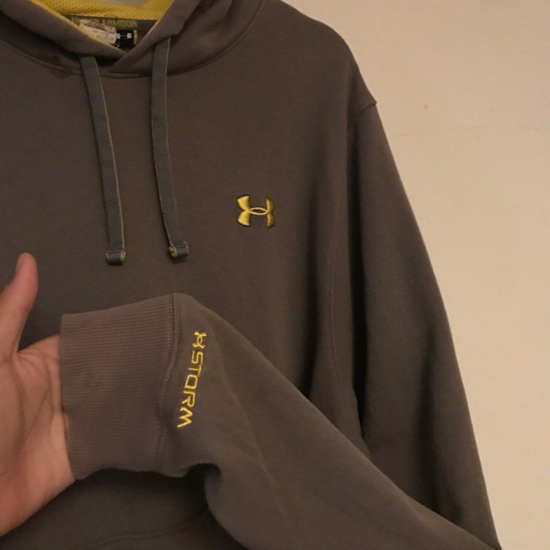 Under armour shop hoodie fashion brown