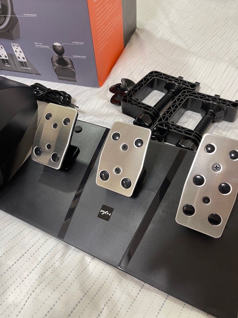 PXN V9 Steering wheel set with clutch and shifter, Video Gaming