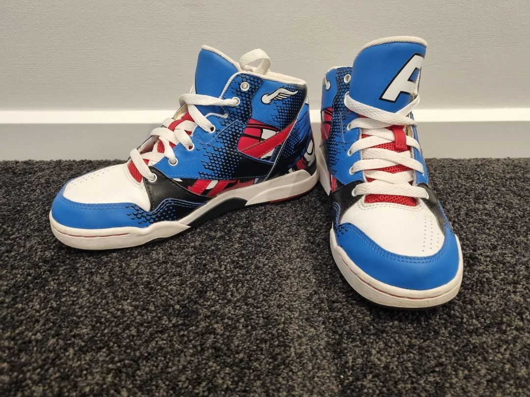 Reebok captain hot sale america shoes