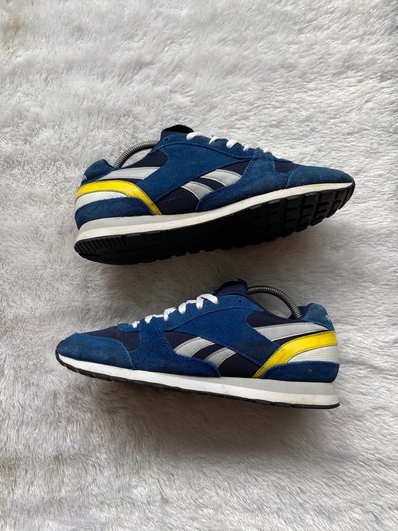 Sepatu reebok store gl 3000