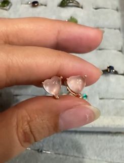 (Category: ) located in . Submitted by fusboutique (Listing ID 1276271688, Image 1). Description: .