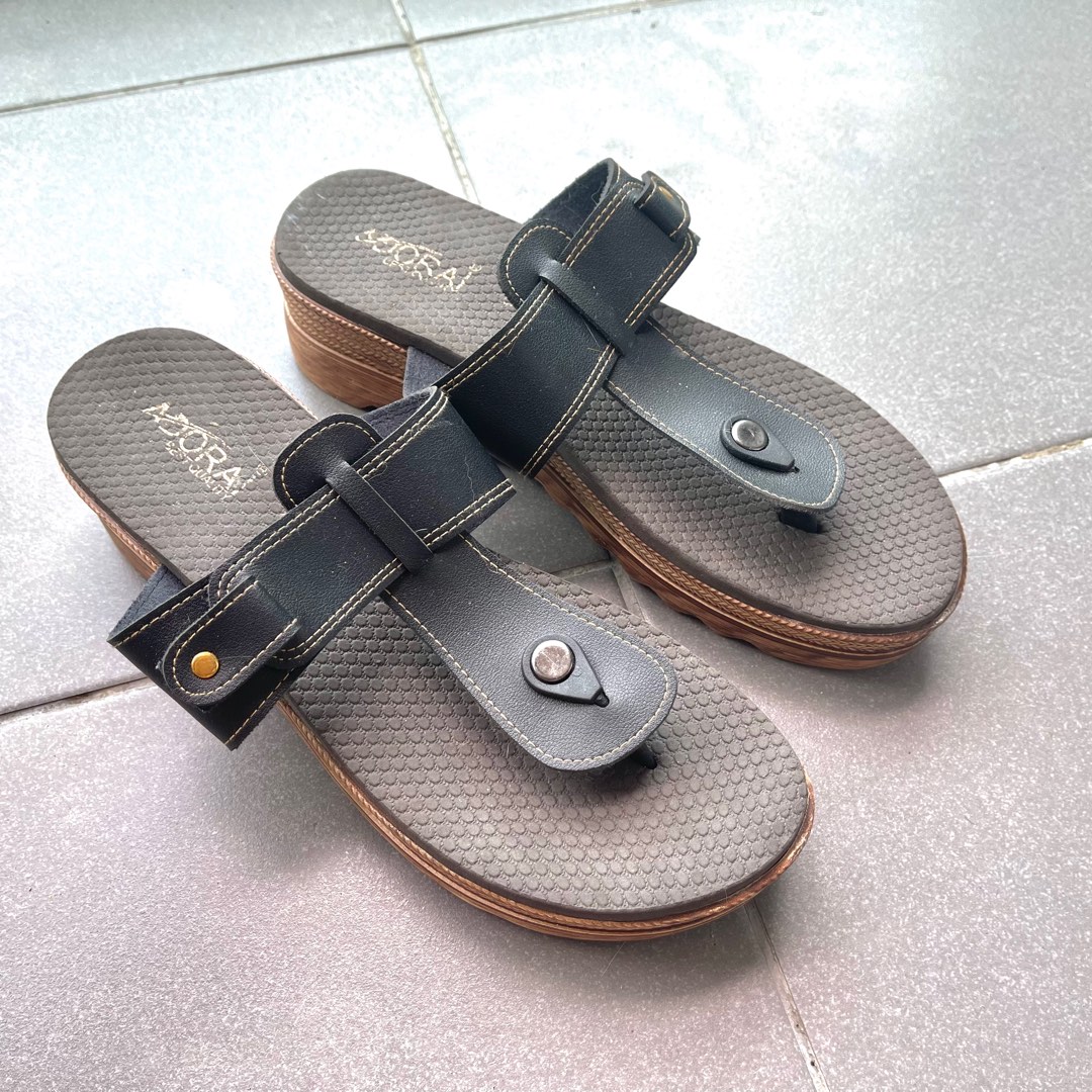 40 size hotsell sandals