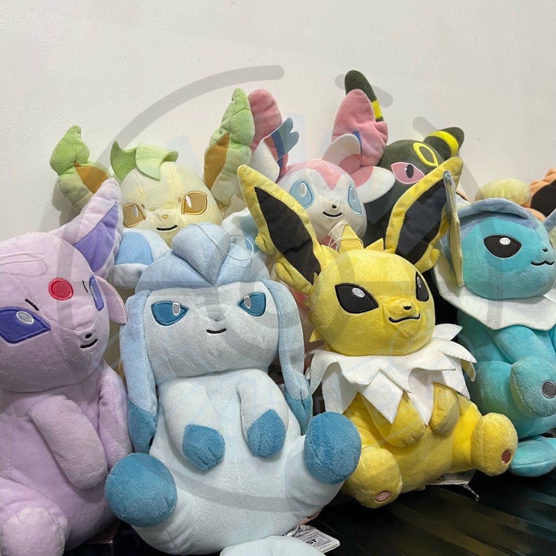SET Eeveelution Relaxed Line Pokemon, Hobbies & Toys, Toys & Games on ...