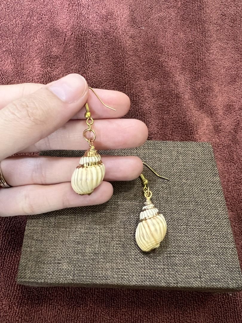 Shell Earrings Men s Fashion Watches Accessories Jewelry on