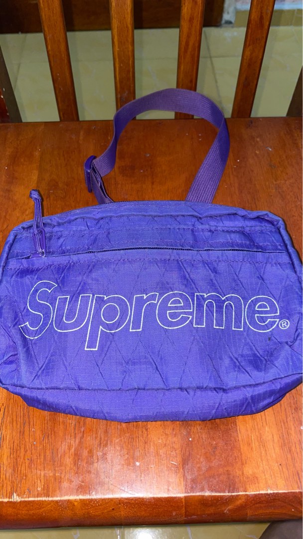supreme fw18 shoulder bag, Men's Fashion, Bags, Sling Bags on Carousell