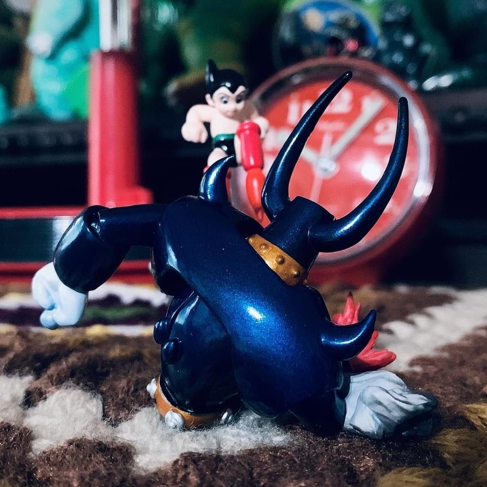 プルートゥフィギュア ブラック 鉄腕アトム 楽天市場】手塚治虫作品フィギュアシリーズ 鉄腕アトム プルートゥ