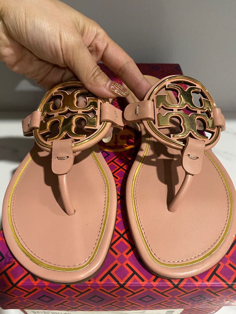 Tory burch Sandal sz 6 Barang Mewah Aksesoris di Carousell