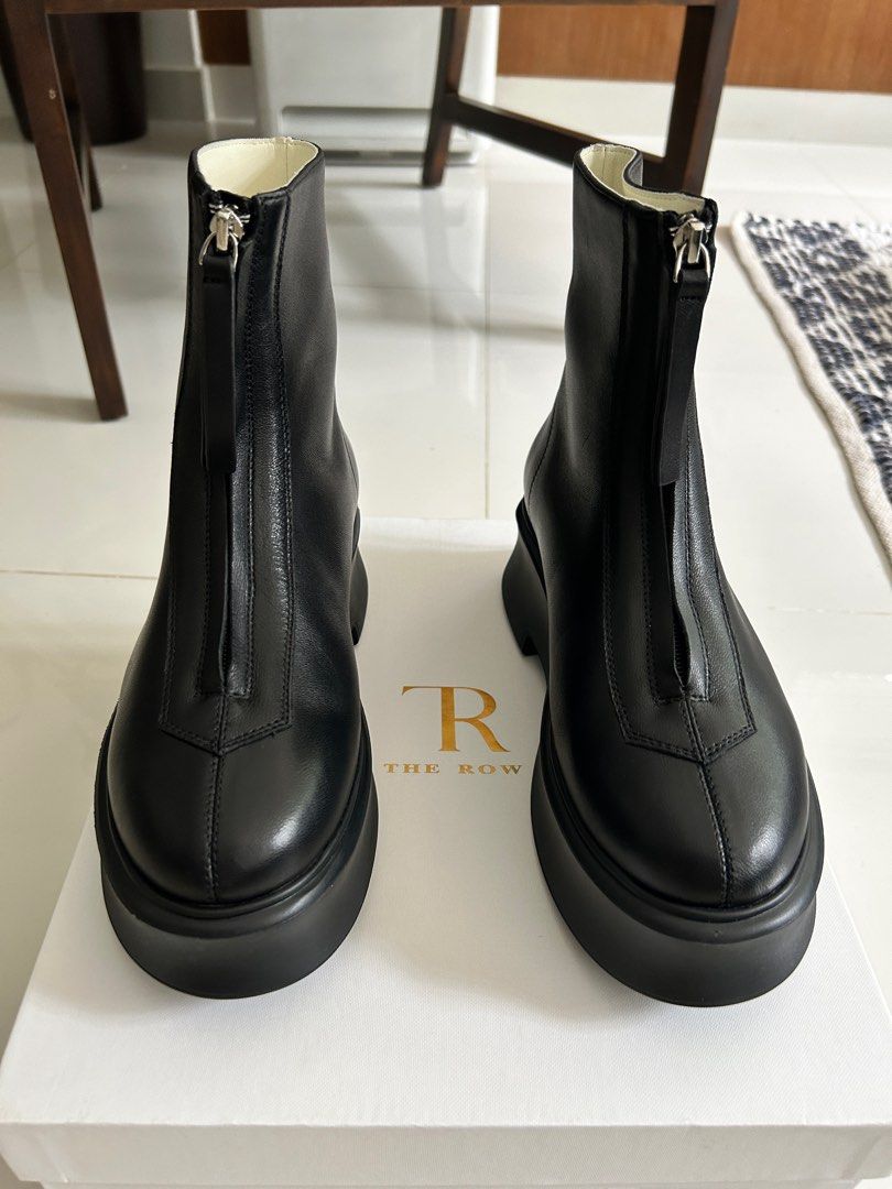 Front zip on sale leather boots