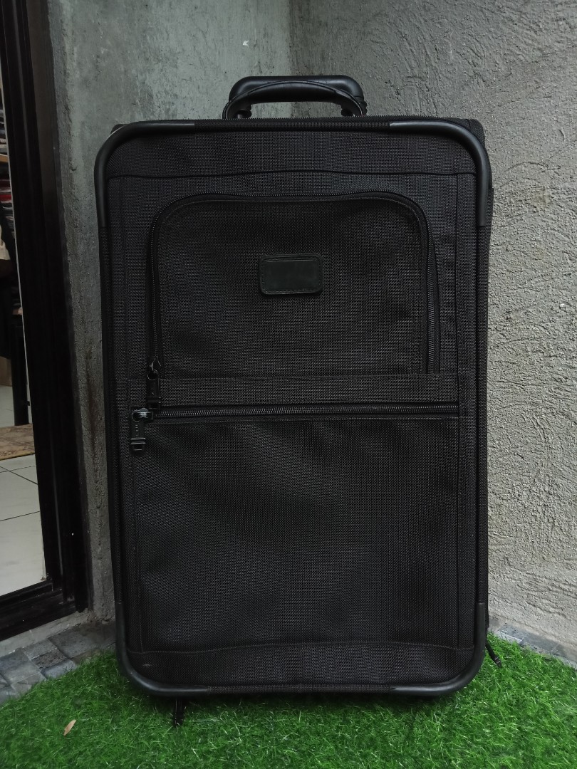 Tumi luggage, Hobbies & Toys, Travel, Luggage on Carousell