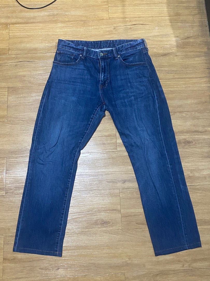 Uniqlo jeans, Men's Fashion, Bottoms, Jeans on Carousell