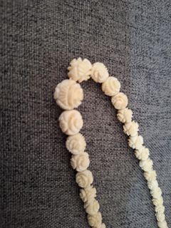 Vintage ivory necklace 52 centimeter