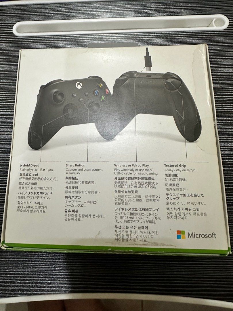 Xbox Controller + USBC Cable, Video Gaming, Gaming Accessories, Controllers on Carousell