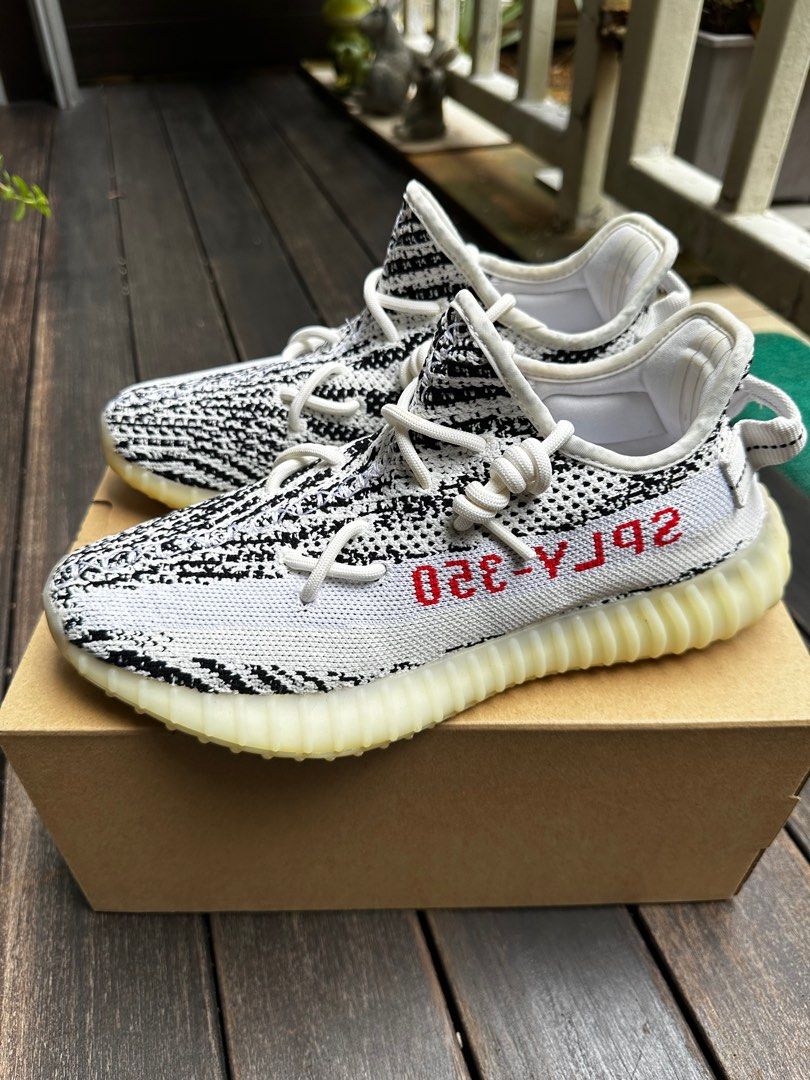 Yeezy boost 350 zebra grey hotsell