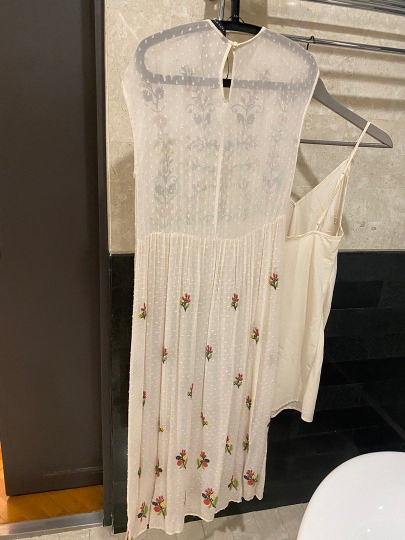 green emerald velvet dress NWT Zara SS24 Embroidered Floral Midi Dress Ecru/Beige Wmns Sz M 3447/ –  conSHINEment