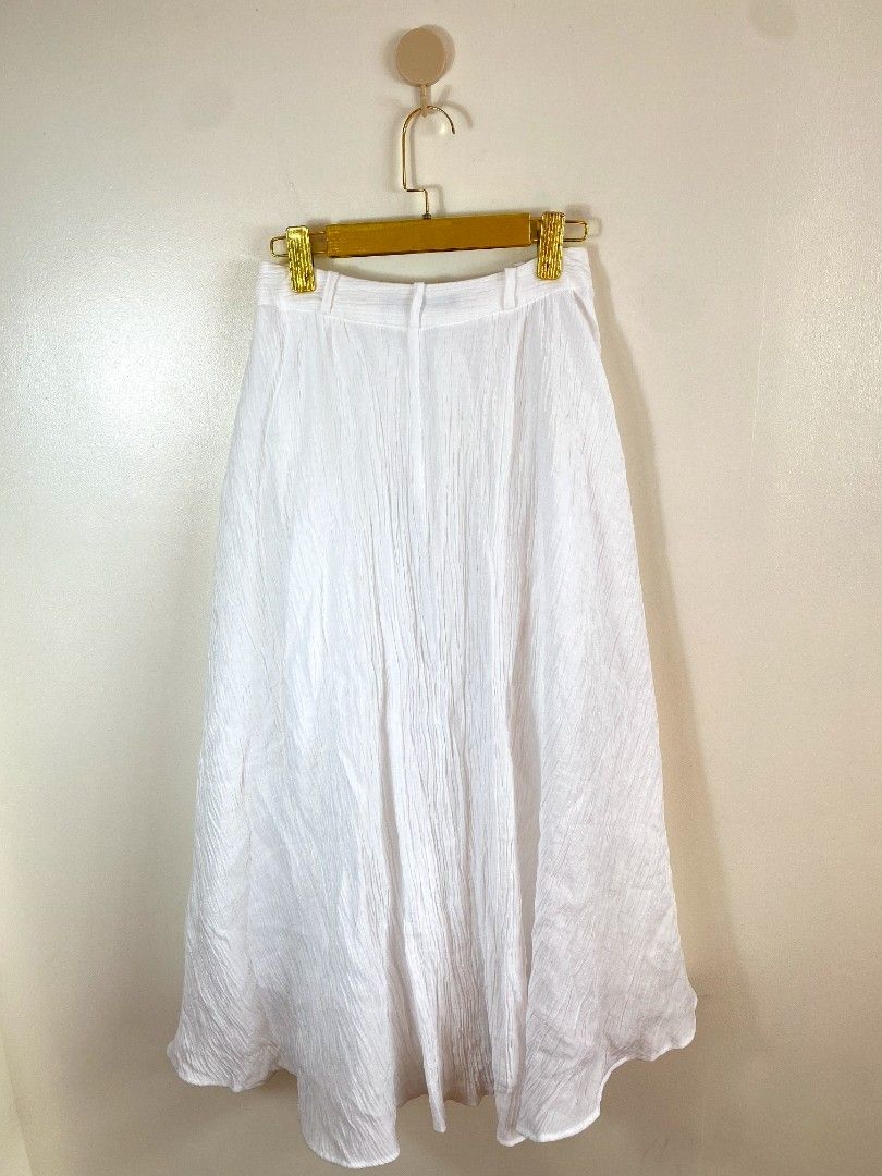 Zara asymmetrical white viscose linen button midi skirt, Women's Fashion,  Bottoms, Skirts on Carousell