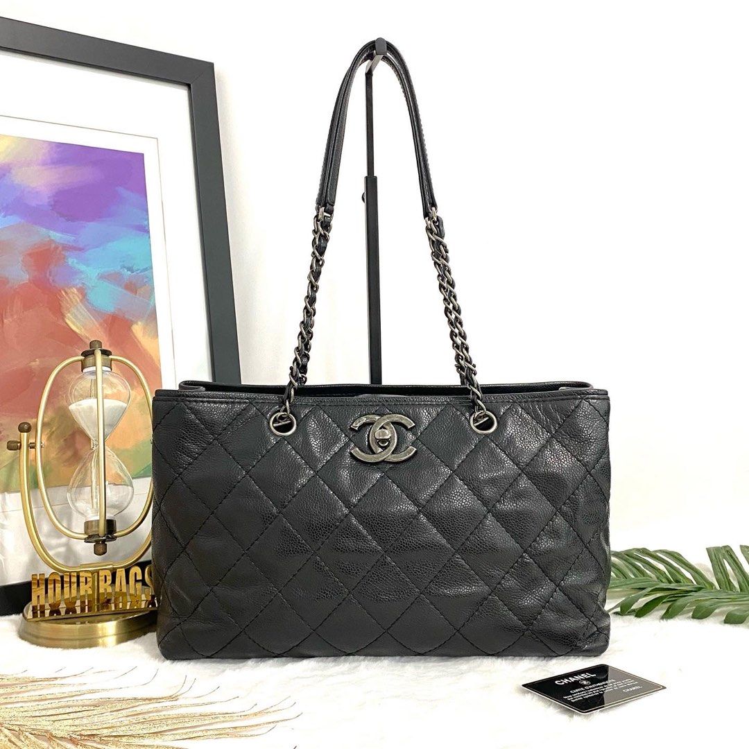 Authentic chanel tote 2025 bag