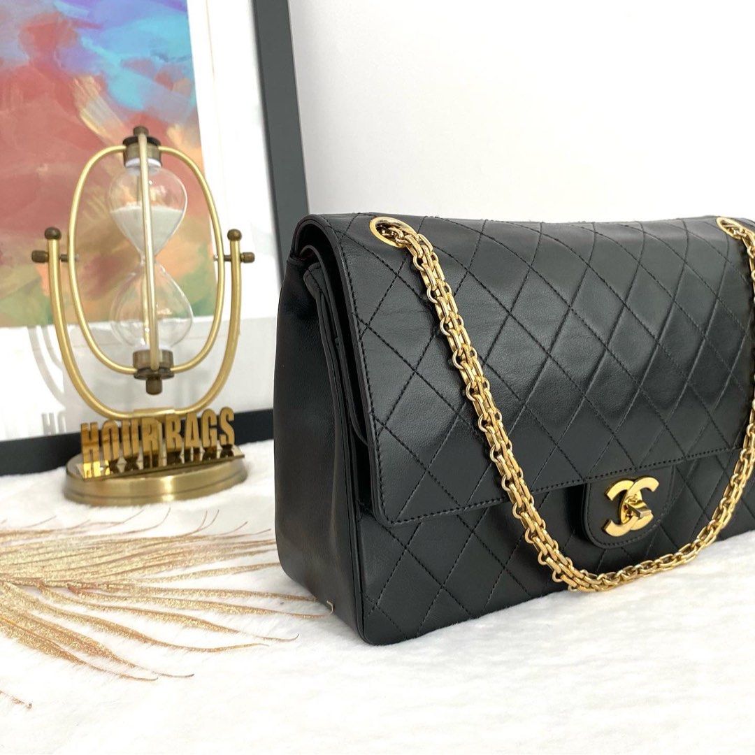 Chanel retro chain hot sale flap bag