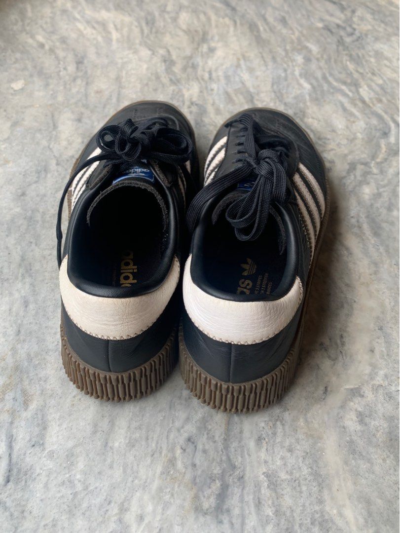 Adidas Sambarose (Category: Sneakers) located in Batangas. Submitted by retrowinx_ (Listing ID 1282911739, Image 2). Description: selling my adidas sambarose - US 7.5 - excellent condition, no heel drags or anything! - 💯 legit pair from adidas riverbanks - no box na, but will provide a different box upon the shipment .
