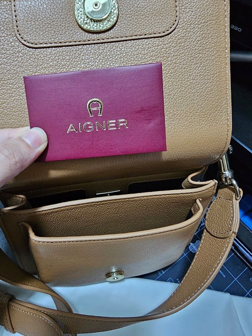Aigner outlet crossbody bag