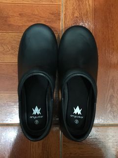 AnyWhere Shoes (US Brand) | Medical Footwear | Slip On | Unisex | Black | Size 9