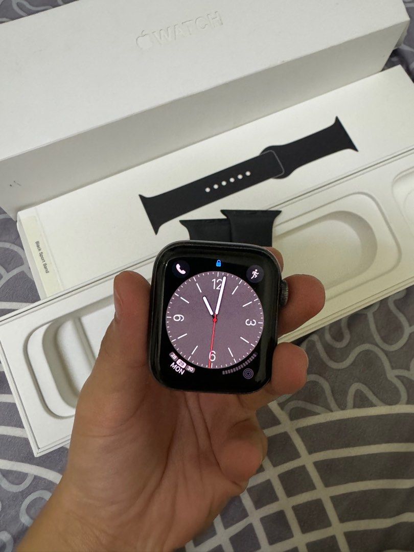 Apple watch series deals 6 maxis plan