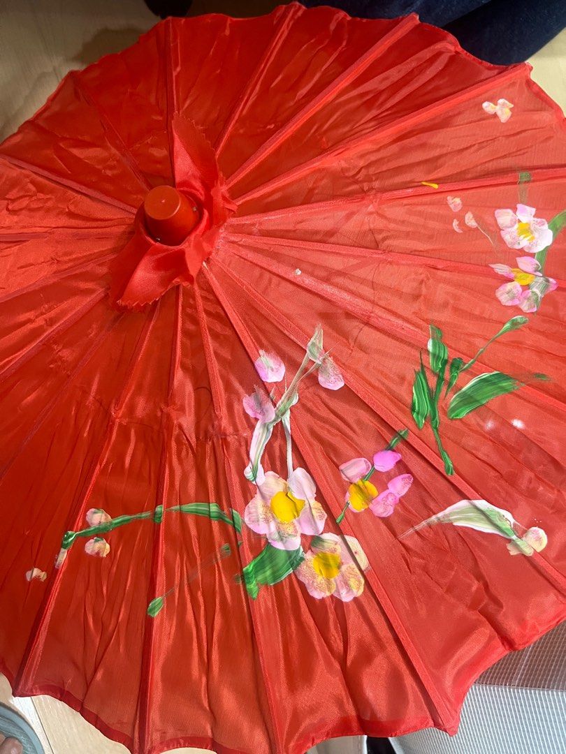 Asian small parasol cloth umbrella (Category: Umbrellas) located in Manila. Submitted by tinseyra (Listing ID 1282966344, Image 2). Description: Asian small parasol cloth umbrella Can be used with costume Perfect for CNY or other Asian themed occasions Diameter when open around 24 inches.