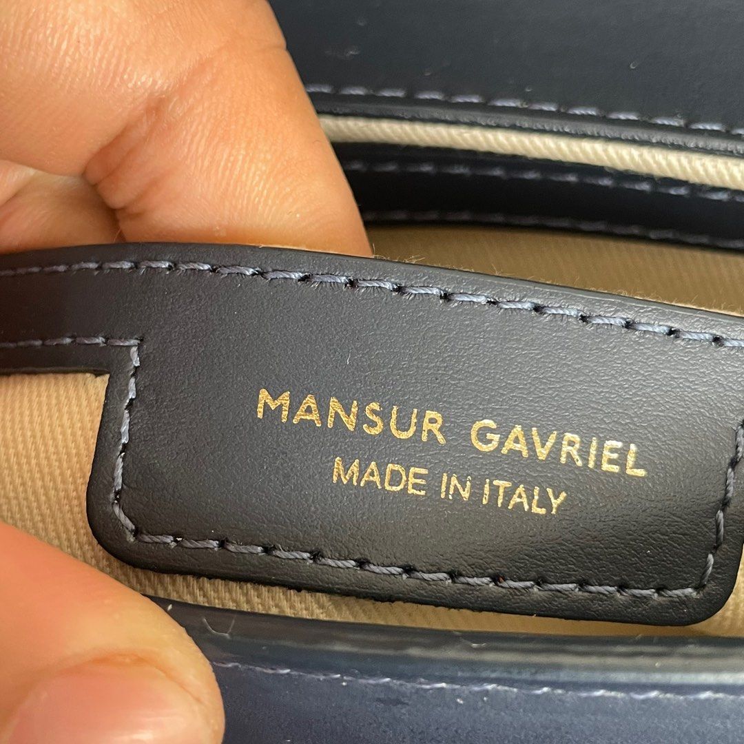 CLEARANCE❗️Authentic Mansur Gavriel Sling Bag (Category: Luxury Bags & Wallets) located in Manila. Submitted by snatchmybag (Listing ID 1282943547, Image 3). Description: .
