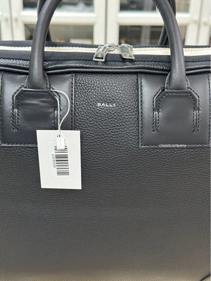 Bally Men’s Briefcase Black in Grained Leather (Category: Luxury Bags & Wallets) located in Taguig. Submitted by closetcompany (Listing ID 1282898305, Image 3). Description: Bally Men’s Briefcase Black in Grained Leather 🫧Php 45,000 🫧CONDITION: Brand New 🫧RATING: 10/10 🫧INCLUSION: dust bag, adjustable and detachable strap 🫧Modes of Payment: Cash BDO credit card (Up to 12 mos installment with interest) Layaway Paypal Accepted Bank Transfer : 