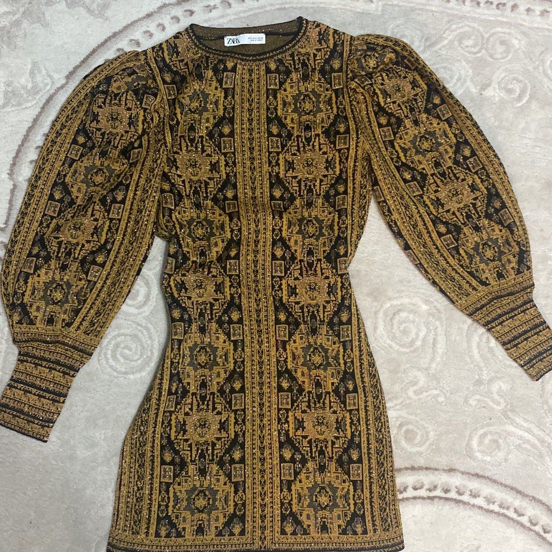 Baroque Floral Jacquard Lantern long sleeve (Category: Dresses) located in Makati City. Submitted by out_fits (Listing ID 1282994147, Image 3). Description: Like new, worn once. Extra Dress.