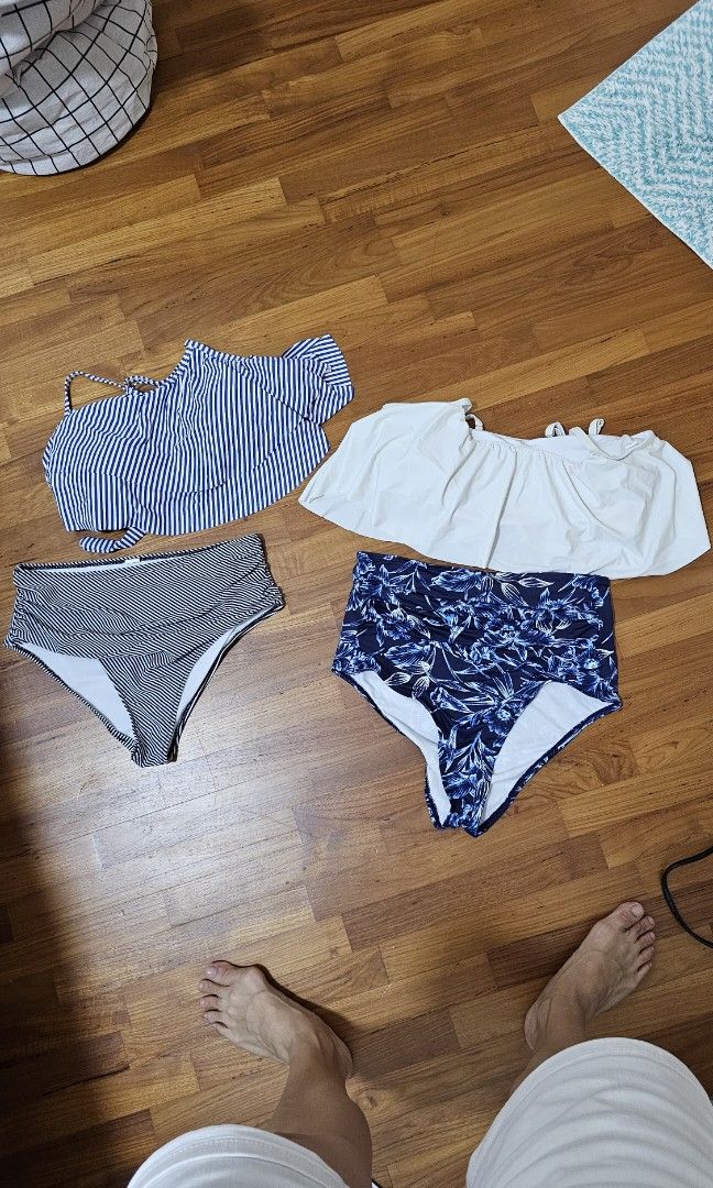 Zalora swimming suit top