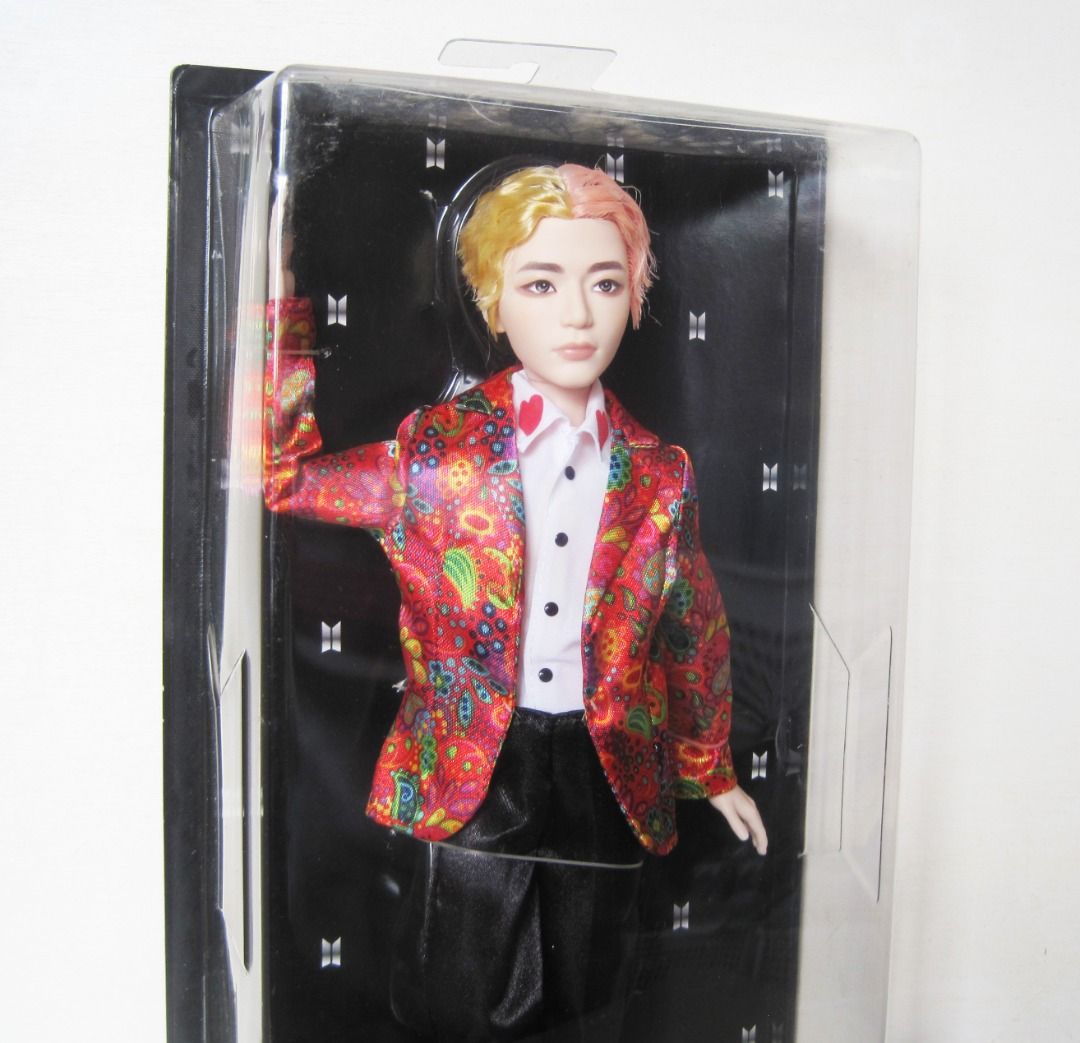 Bts v barbie online