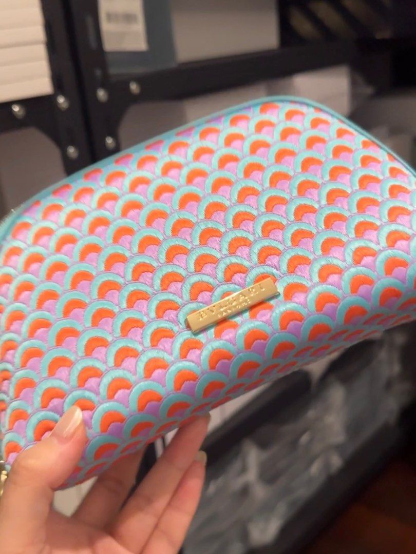 Bvlgari pouch store