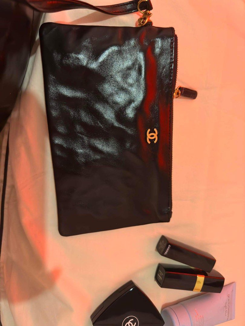 Chanel 22 (Category: Luxury Bags & Wallets) located in Iloilo. Submitted by audrey12689633239 (Listing ID 1282952107, Image 3). Description: This item is from selected Japan Surplus. AUTHENTICITY is not guaranteed. .