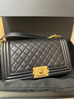 （分類：）位於 。 由 1126_ching 提交（商品編號 1282818003，圖片 1）。簡介： 。