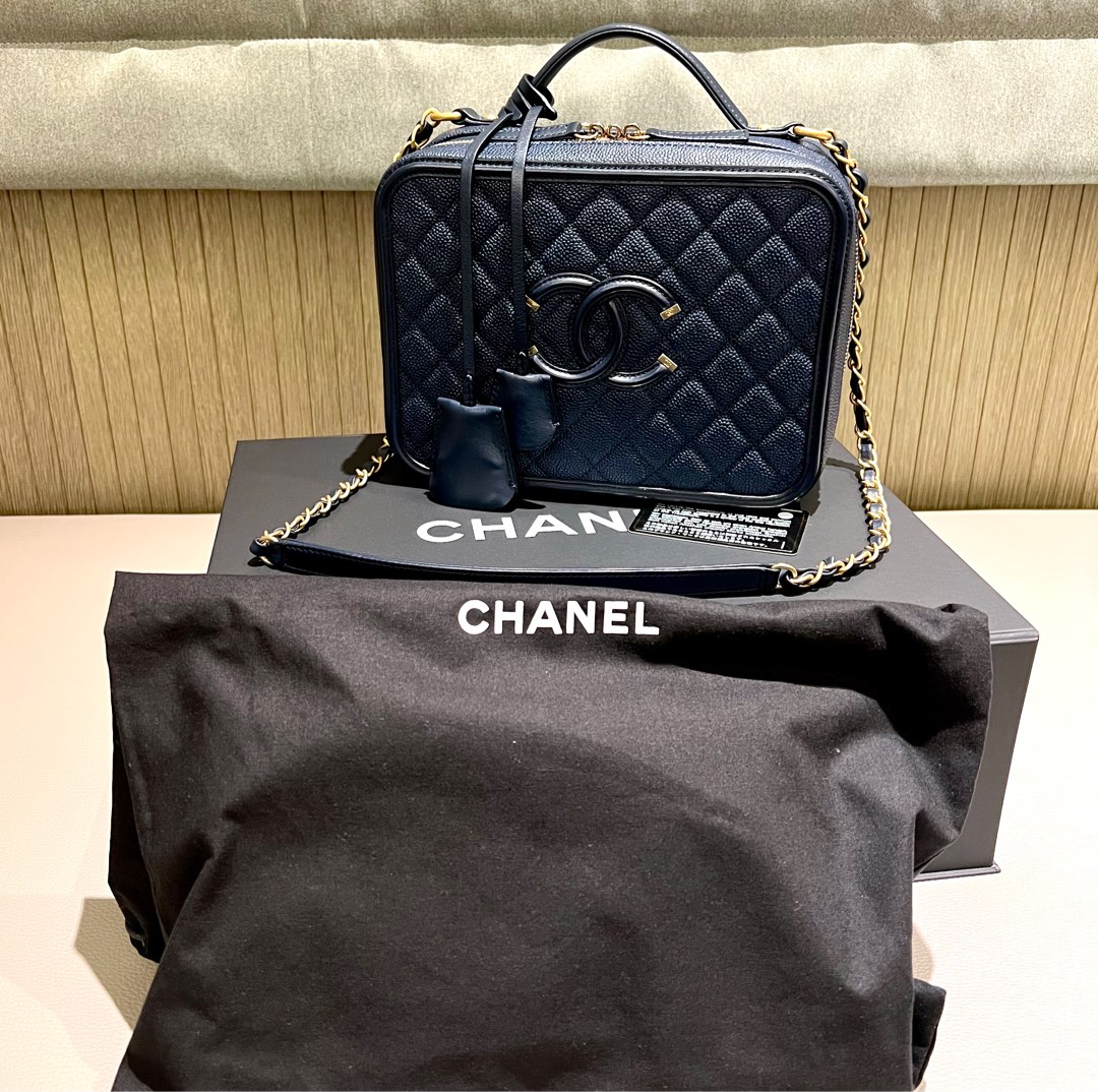 Chanel Chanel vanity case 21