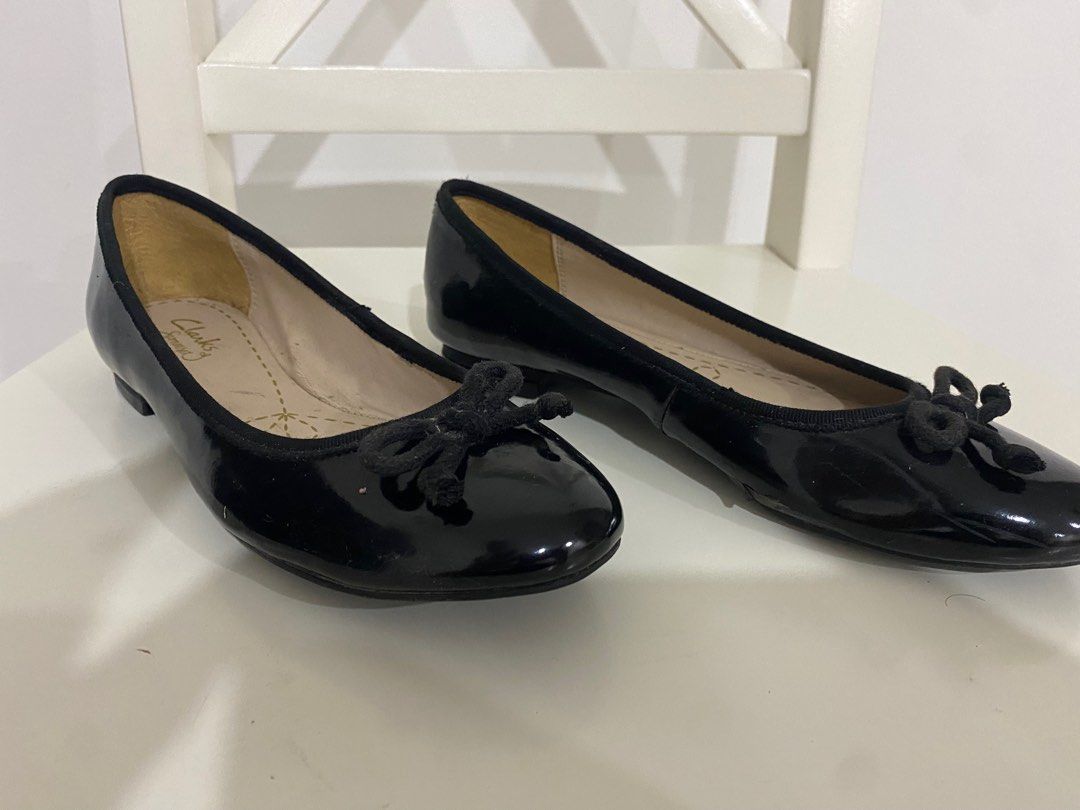 Clarks carousel sale ride black leather
