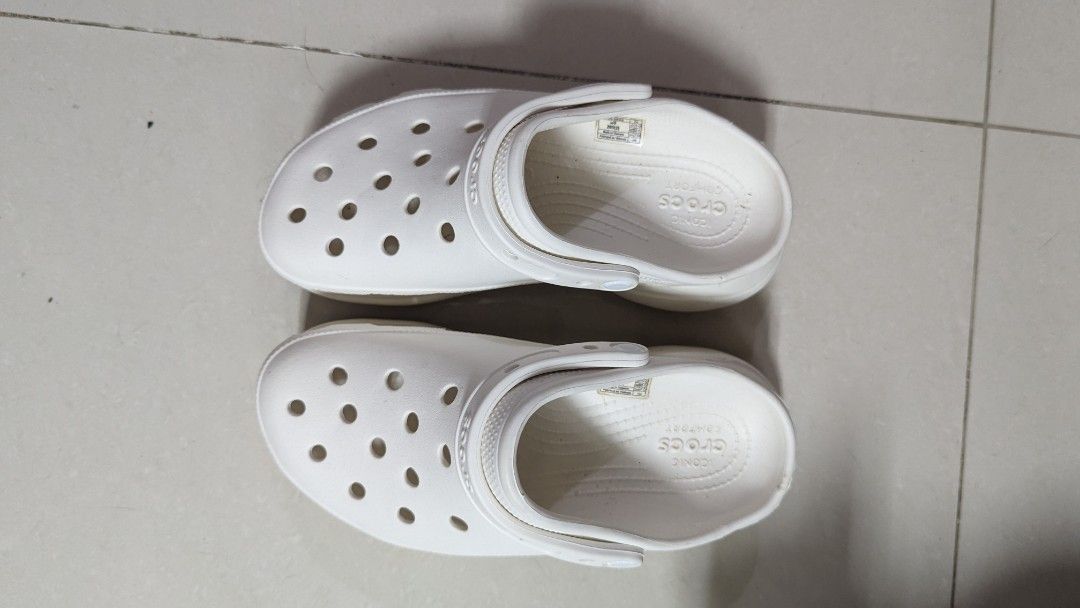 Crocs platform white black