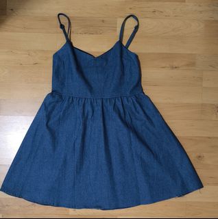 (Category: ) located in . Submitted by le_potele (Listing ID 1282848941, Image 1). Description: .